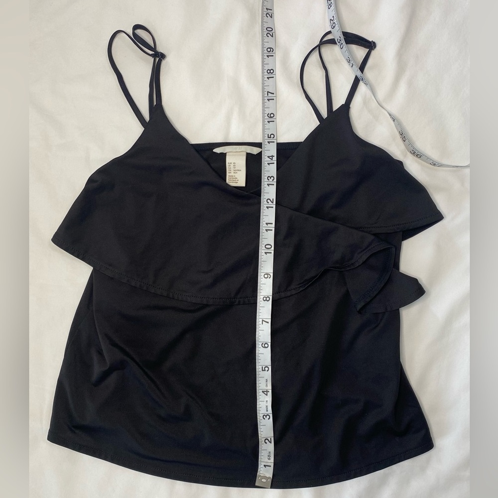 H&M Top - Picture 3 of 3
